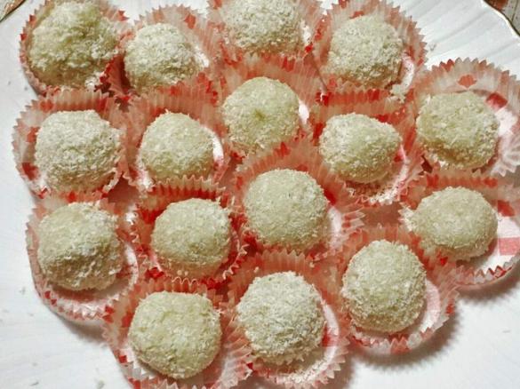 Biscotti tipo Raffaello