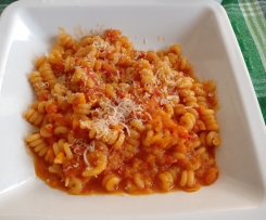 Fusilli risottati al pomodoro fresco e carote