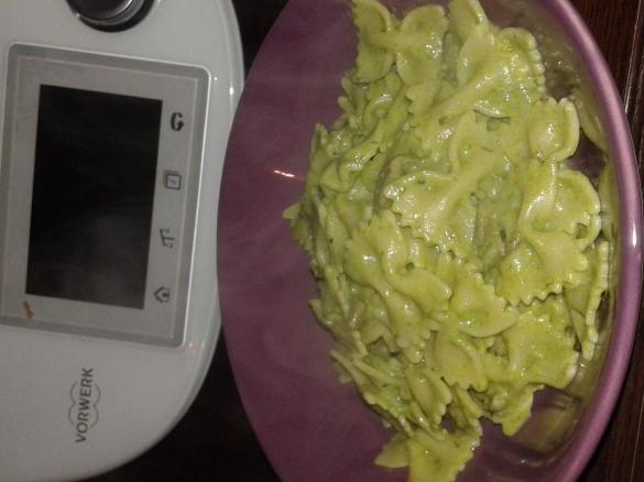 FARFALLE AL SUGO VERDE