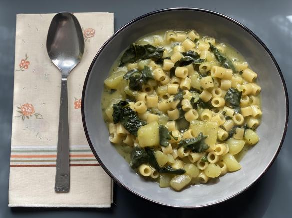 Pasta, patate e cavolo nero