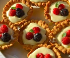 tartine cioccolato bianco e frutti di bosco