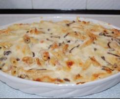 Pennette al forno con verdure e besciamella