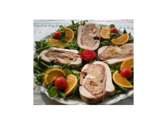 tacchino ripieno con salsa all'arancia