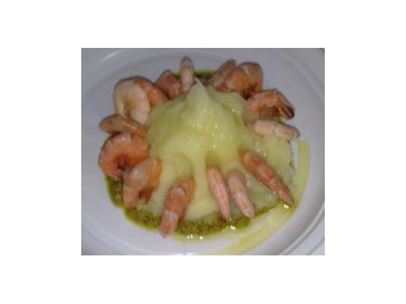 CORONA DI GAMBERI SU LETTO DI PATATE (NATALE)