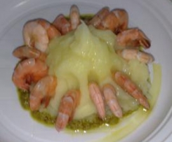 CORONA DI GAMBERI SU LETTO DI PATATE (NATALE)