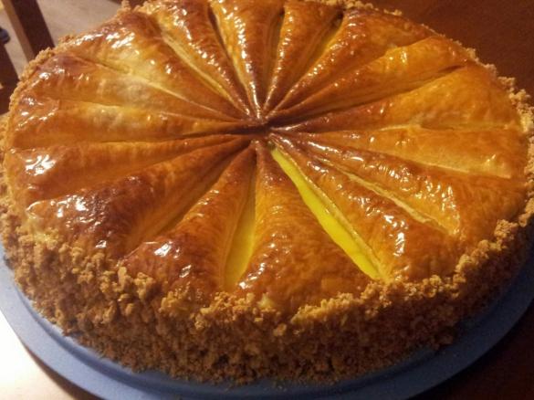 TORTA SFOGLIA E CREMA PASTICCERA