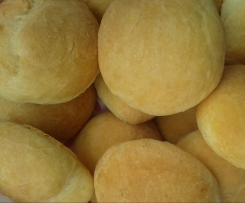 PANINI MORBIDISSIMI ALLA ROBIOLA