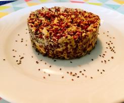 QUINOA ROSSA CON CREMA DI AVOCADO E TONNO