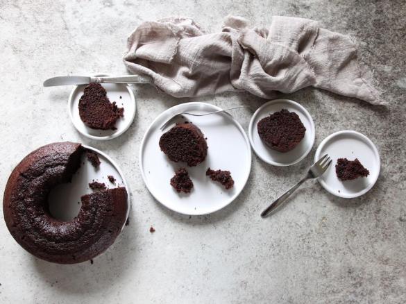 Ciambellone con crema di nocciole