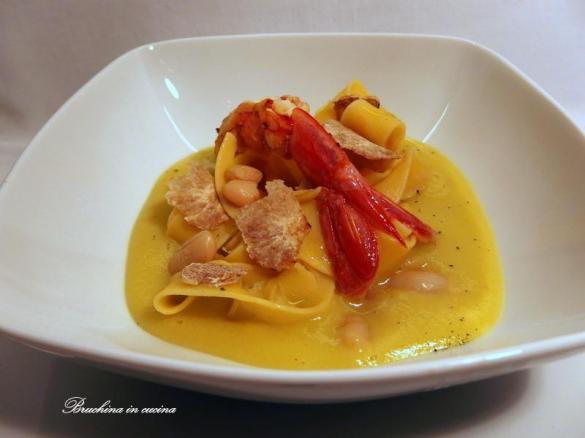 Pappardelle con gamberoni e tartufo su crema di patate "contest ristorante"