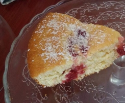 Torta soffice cocco e amarene