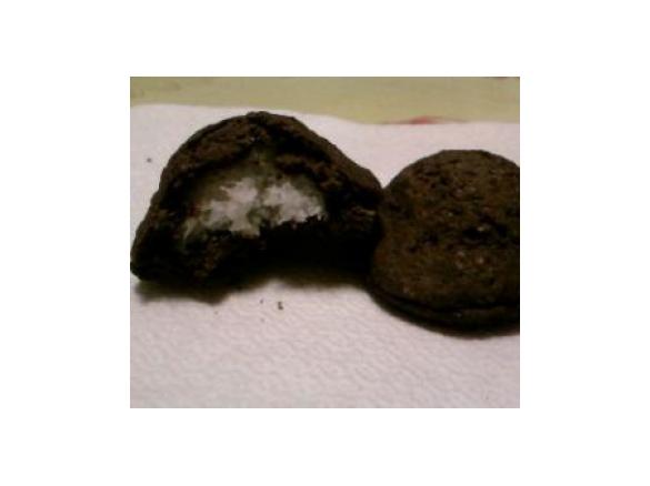 Biscotti al cacao con cuore di cocco (dedicato a cuochina84)