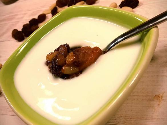 Preparato per aromatizzare lo yogurt al gusto di strudel