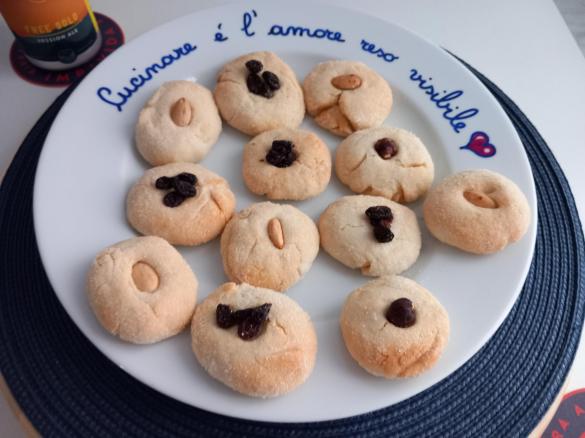 Biscotti alla Birra con Frutta Secca