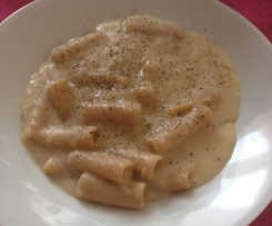 Pasta integrale con crema di fagioli secchi
