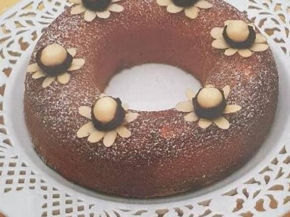 Ciambella di prugne senza zucchero