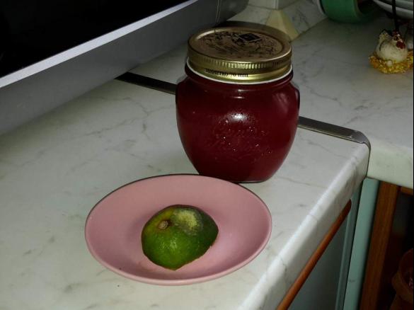 Succo di fragole e lime