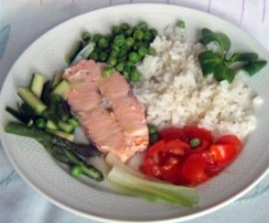 SALMONE al VAPORE con RISO SPEZIATO