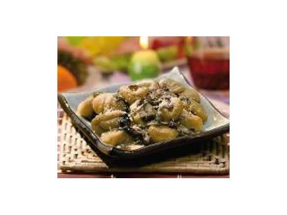 gnocchi allo zafferano con sugo di radicchio