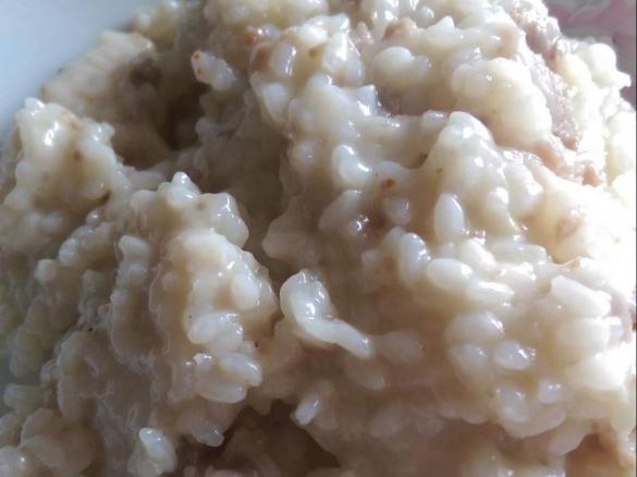 Risotto con salsiccia allo spumante.