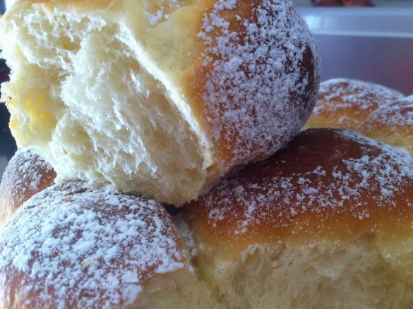 BRIOCHE AU FROMAGE BLANC