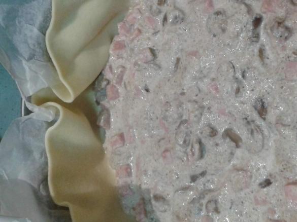 Quiche funghi, prosciutto cotto e mozzarella 