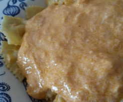 SUGO AL SALMONE CON PANNA ROSSO