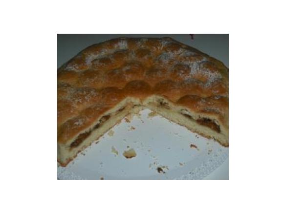 crostata con crema e amaretti