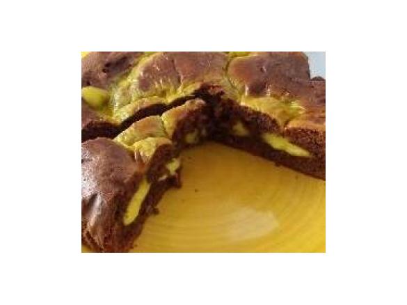 Torta al cacao con cuore di crema