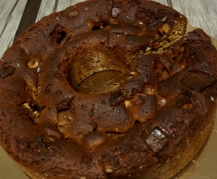Ciambellone integrale con noci e cioccolato noisette