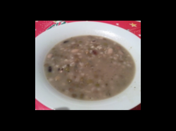 MINESTRONE DI LEGUMI E CEREALI