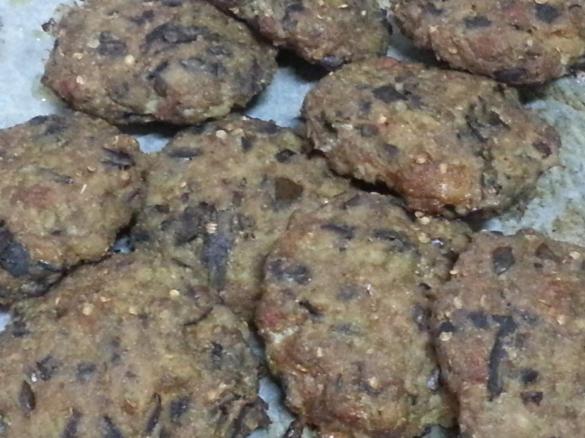 Schiacciatine di carne e melanzane