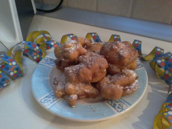 frittelle mele uvetta