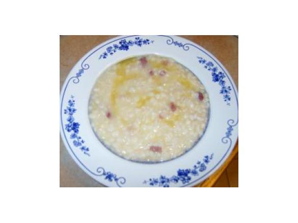 ZUPPA D'ORZO E SPECK