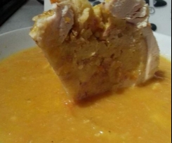 Petto di pollo ripieno con salsa al finocchio e carota