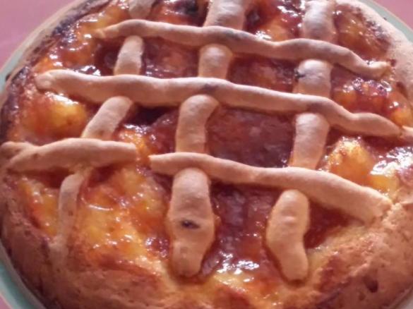 Crostata di frolla morbida all'albicocca