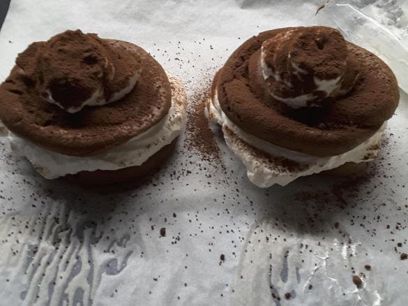 Zeppole di San Giuseppe al cacao