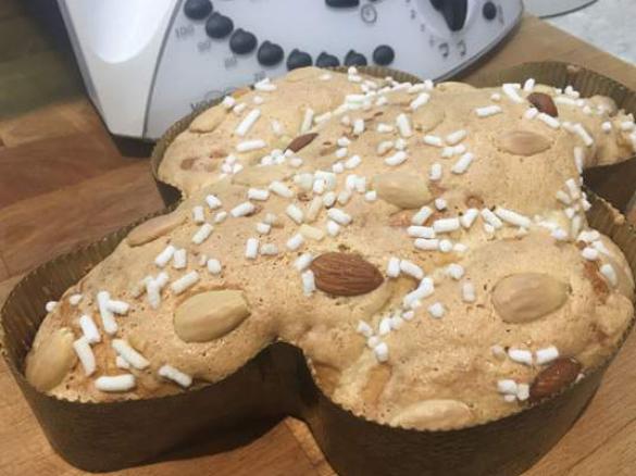 COLOMBA DI PASQUA CON LIEVITO MADRE ESSICATO                (3 pezzi da 500g)