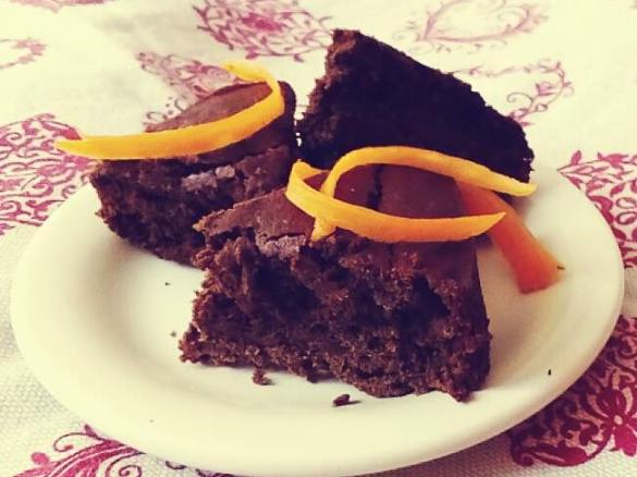 Brownies vegan, senza glutine, alla zucca e spezie 