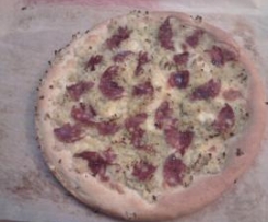 Pizza integrale alle patate e salame napoletano