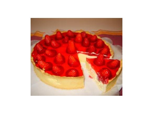 TORTA TRASPARENTE DI FRAGOLE