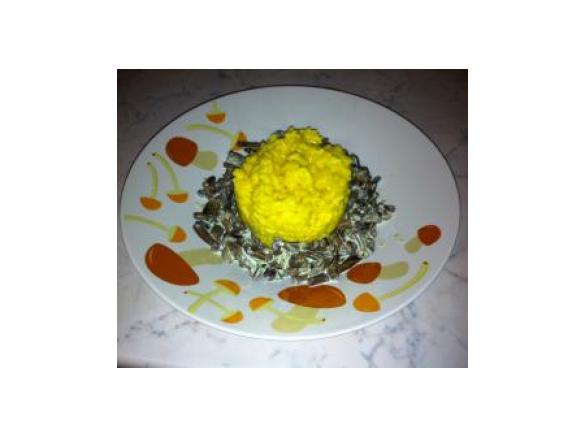 Risotto giallo con chiodini.