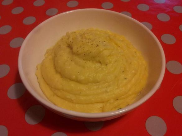 Purè allo zafferano ed erba cipollina