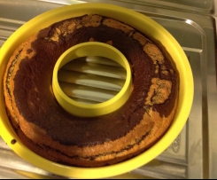 Ciambellone bicolore