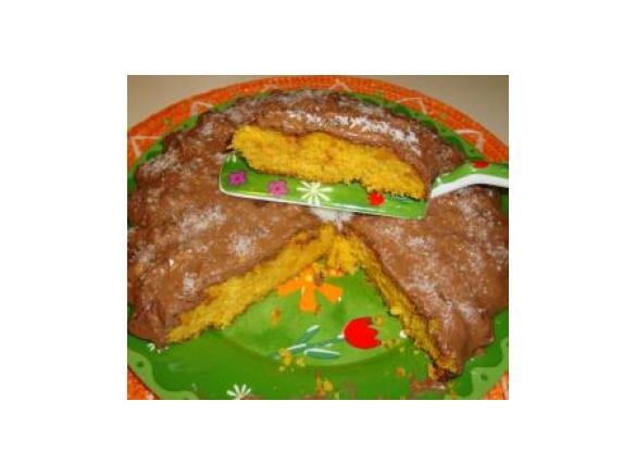 torta glassata di carote, cocco e mandorle