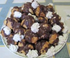 PROFITEROLES CON CREMA AL MASCARPONE
