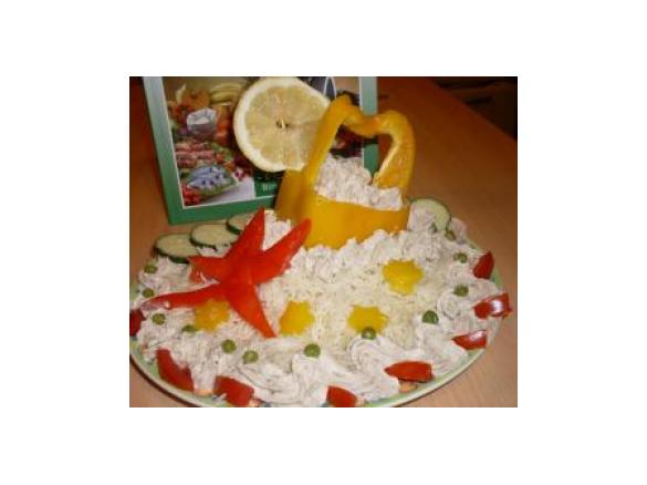 Mousse di tonno nel secchiello sulla spiaggia di riso basmati!