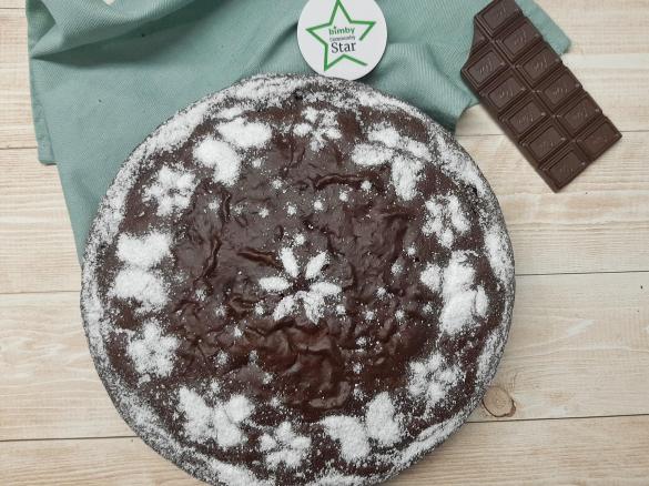 Torta al cioccolato senza uova e burro