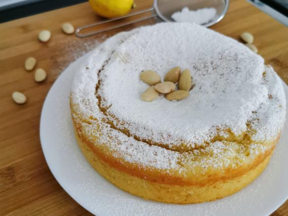 Torta Bimby limone ricotta e mandorle