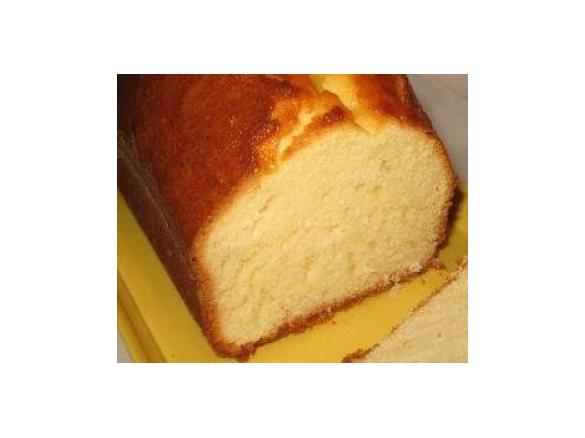 Plumcake al latte caldo aromatizzato all'arancia sofficissimo